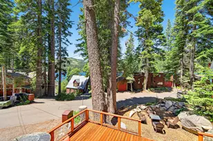 15205 Point Dr, Truckee, CA 96161 - Photo 3