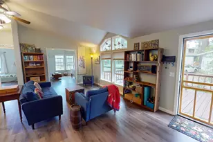 10100 Pioneer Trail, Truckee, CA 96161 - Photo 9