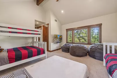 10660 Talus Court, Truckee, CA 96161 - Photo 25