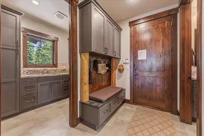 10660 Talus Court, Truckee, CA 96161 - Photo 15