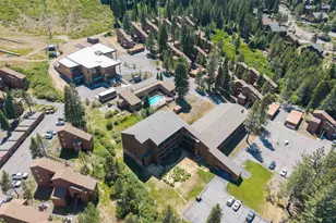 11591 Snowpeak Way, Truckee, CA 96161 - Photo 25