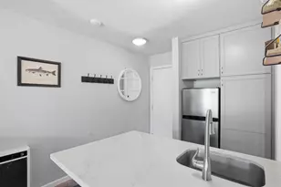 11591 Snowpeak Way, Truckee, CA 96161 - Photo 13