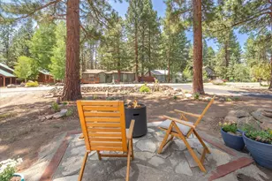 10480 Evensham Pl, Truckee, CA 96161 - Photo 7