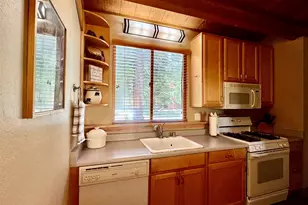 5051 Gold Bend, Truckee, CA 96161 - Photo 7