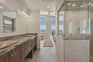 14395 Skislope Way, Truckee, CA 96161 - Photo 17