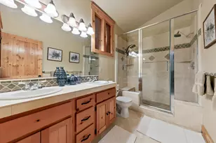 15071 Skislope Way, Truckee, CA 96161 - Photo 17