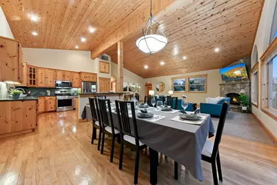 15071 Skislope Way, Truckee, CA 96161 - Photo 9