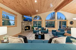 15071 Skislope Way, Truckee, CA 96161 - Photo 7