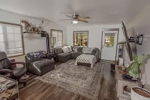 418 Utah St, Portola, CA 96122 - Photo 5