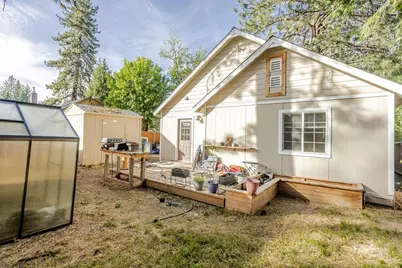 418 Utah Street, Portola, CA 96122 - Photo 3