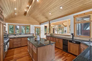 2211 Silver Fox Ct, Truckee, CA 96161 - Photo 13