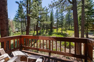 13040 Hillside Drive, Truckee, CA 96161 - Photo 13