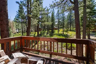 13040 Hillside Dr, Truckee, CA 96161 - Photo 13