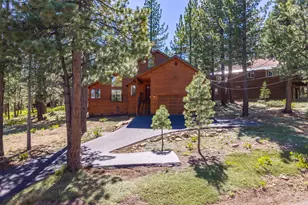 13040 Hillside Dr, Truckee, CA 96161 - Photo 23