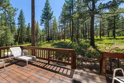 13040 Hillside Drive, Truckee, CA 96161 - Photo 9