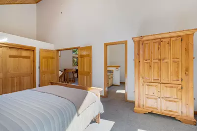 13040 Hillside Drive, Truckee, CA 96161 - Photo 11