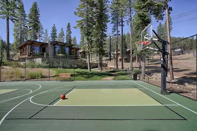 19090 Glades Place, Truckee, CA 96161 - Photo 17