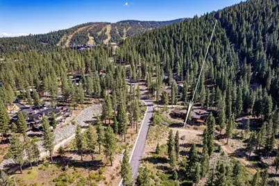 19090 Glades Place, Truckee, CA 96161 - Photo 9