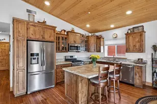 14625 Denton Ave, Truckee, CA 96161 - Photo 11