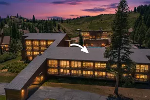 11589 Snowpeak Way, Truckee, CA 96161 - Photo 3