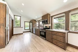 10136 E Alder Creek Rd, Truckee, CA 96161 - Photo 17