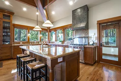 10954 Skislope Way, Truckee, CA 96161 - Photo 5