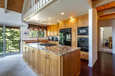 7227 Chinkapin Road, Tahoma, CA 96142 - Photo 3