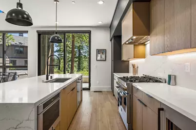 10131 Jakes Way, Truckee, CA 96161 - Photo 13