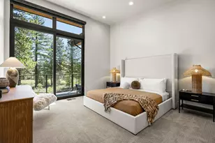 10131 Jake's Wy, Truckee, CA 96161 - Photo 15
