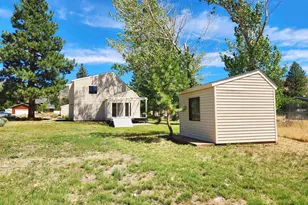 725 Roundup Dr, Loyalton, CA 96118 - Photo 23