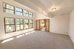 725 Roundup Dr, Loyalton, CA 96118 - Photo 5
