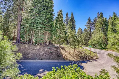 10770 Silver Spur Drive, Truckee, CA 96161 - Photo 5