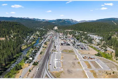 10306 Trout Creek Road, Truckee, CA 96161 - Photo 23