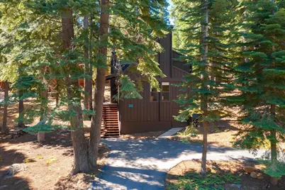 1313 Indian Hills, Truckee, CA 96161 - Photo 3