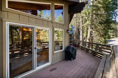 12500 Lausanne Way, Truckee, CA 96161 - Photo 21