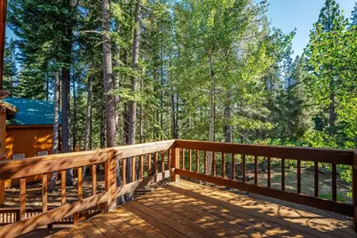 13050 Skiview Loop, Truckee, CA 96161 - Photo 3