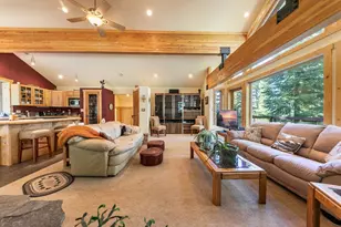 10184 Somerset Dr, Truckee, CA 96161 - Photo 15