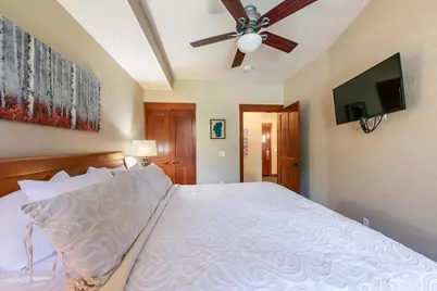 1880 Village South Road #3-332, Olympic Valley, CA 96146 - Photo 17