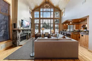 12622 Lookout Loop, Truckee, CA 96161 - Photo 7