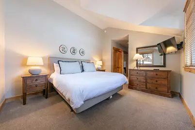 12622 Lookout Loop #F44-24, Truckee, CA 96161 - Photo 21
