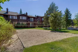 11592 Dolomite Way, Truckee, CA 96161 - Photo 23