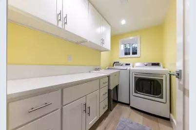 8550 Loch Levon Avenue, Kings Beach, CA 96143 - Photo 15