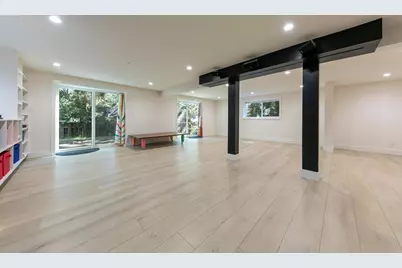 8550 Loch Levon Avenue, Kings Beach, CA 96143 - Photo 23