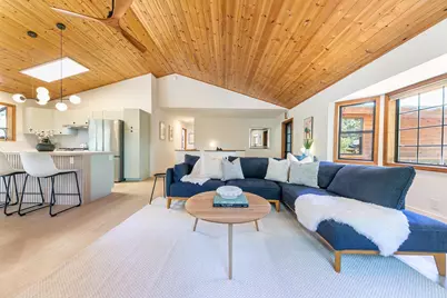 12474 Lakeview Court, Truckee, CA 96161 - Photo 3