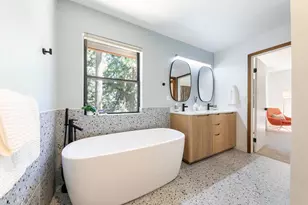 12474 Lakeview Ct, Truckee, CA 96161 - Photo 17