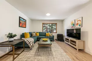 12474 Lakeview Ct, Truckee, CA 96161 - Photo 21