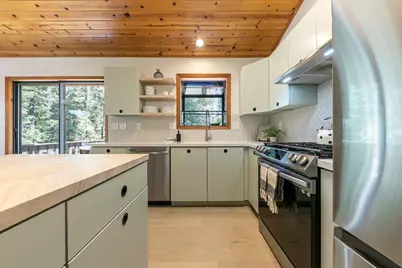 12474 Lakeview Court, Truckee, CA 96161 - Photo 13