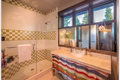 10536 Olana Drive, Truckee, CA 96161 - Photo 27
