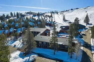 11591 Snowpeak Way, Truckee, CA 96161 - Photo 3