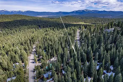 12388 Falcon Point Place, Truckee, CA 96161 - Photo 15